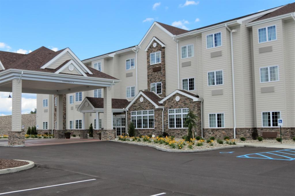 Microtel Inn & Suites By Wyndham Кларион Экстерьер фото